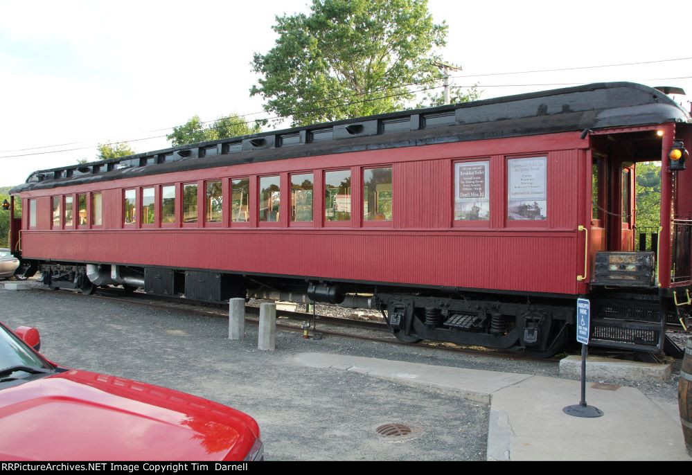 Coach at the Steaming Tender restaurant